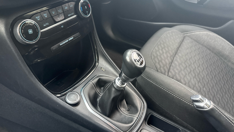 Ford Puma 1.0 EcoBoost Hybrid mHEV Titanium 5dr Petrol Hatchback